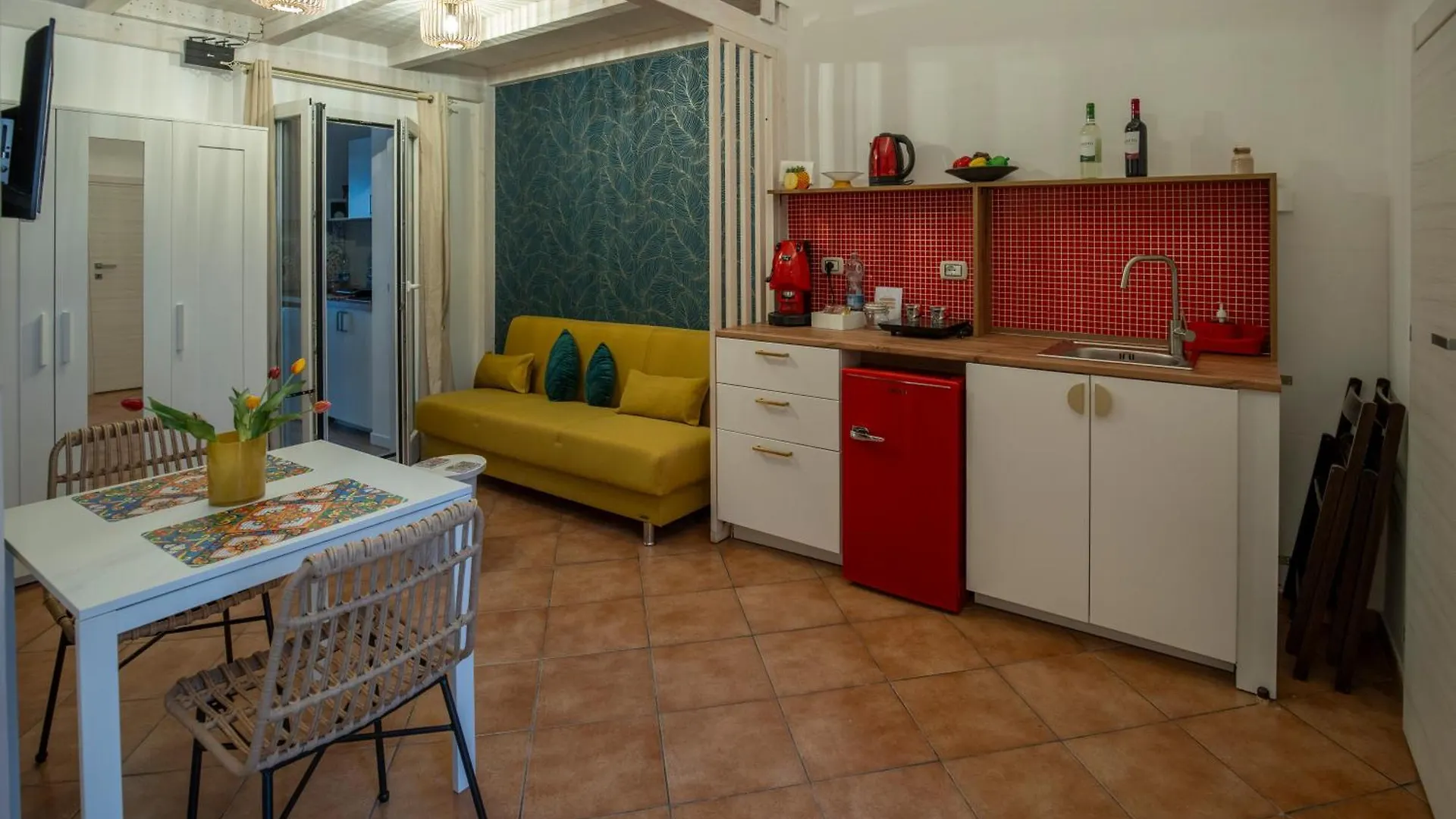 Sabbie Dell'Etna - Eleganza E Comfort Nel Cuore Di Catania Con Parcheggio Privato 0*,