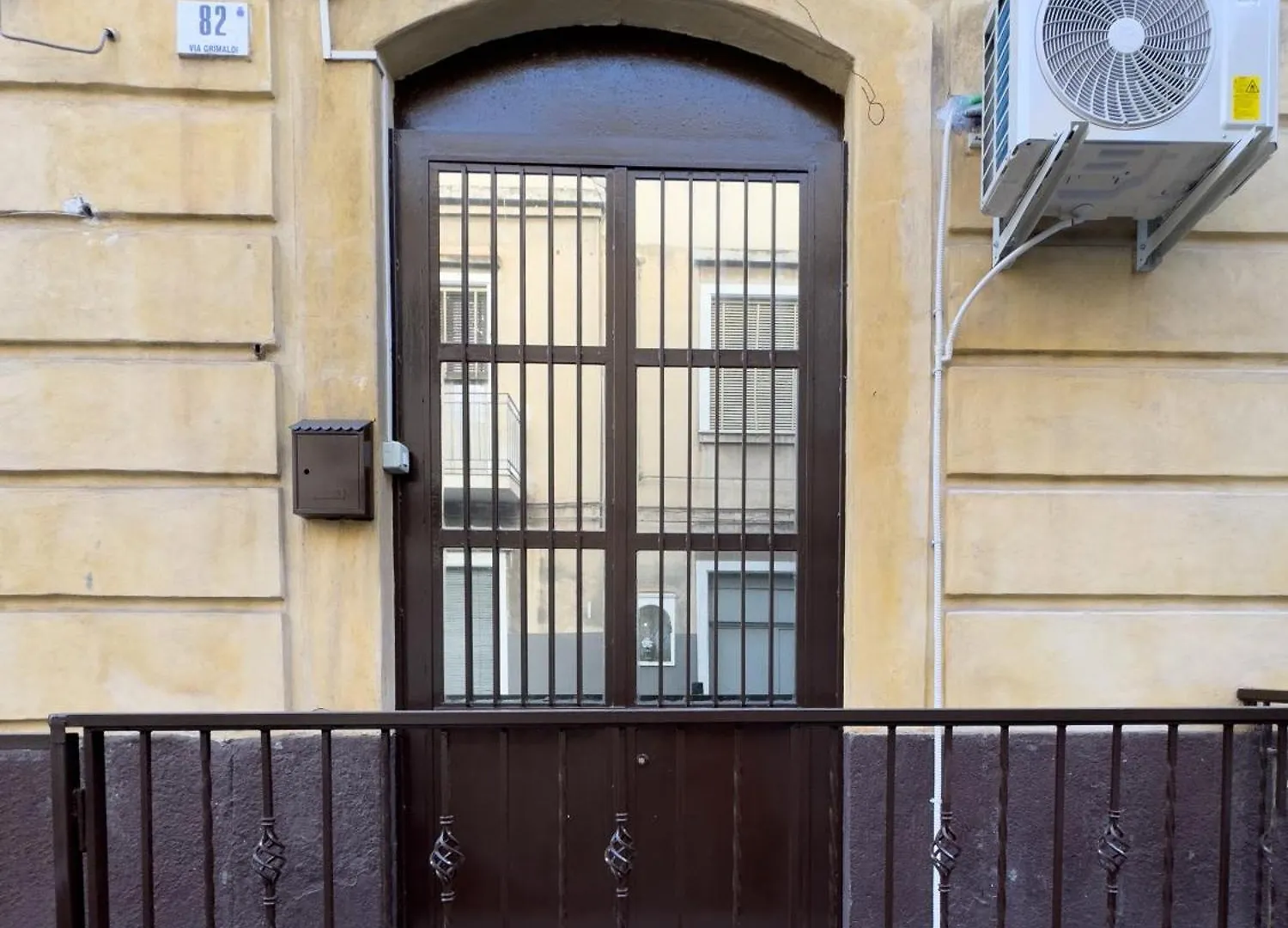 Apartment Sabbie Dell'Etna - Eleganza E Comfort Nel Cuore Di Catania Con Parcheggio Privato